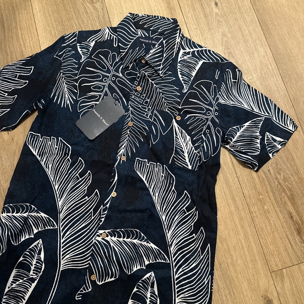 Preswick & Moore Men's Hawaiian Button Shirt SS Small‎ Blue Tropical Rayon NWT